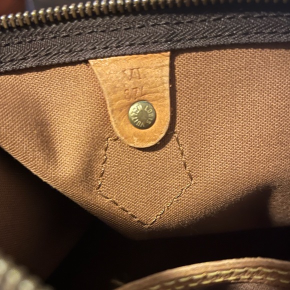 Louis Vuitton Speedy 30 - Picture 14 of 14